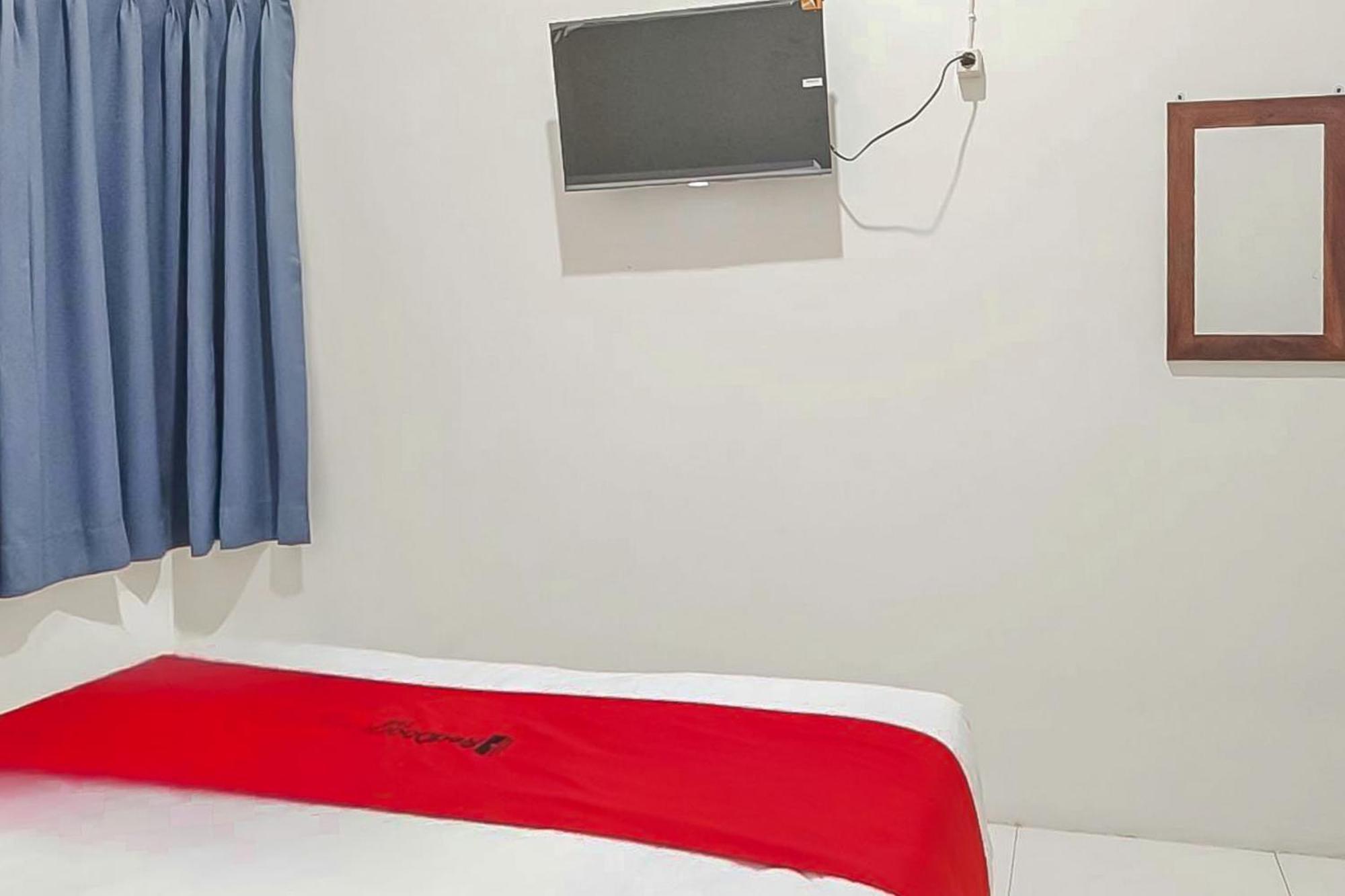 Reddoorz At Anjasmoro Near Bandara Ahmad Yani 2* Semarang